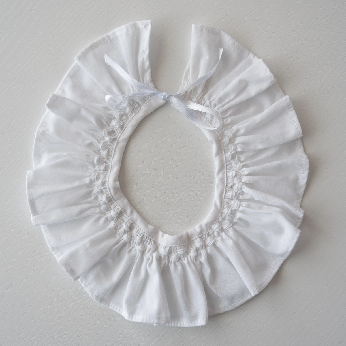 Cuello Victoria Bordado Blanco