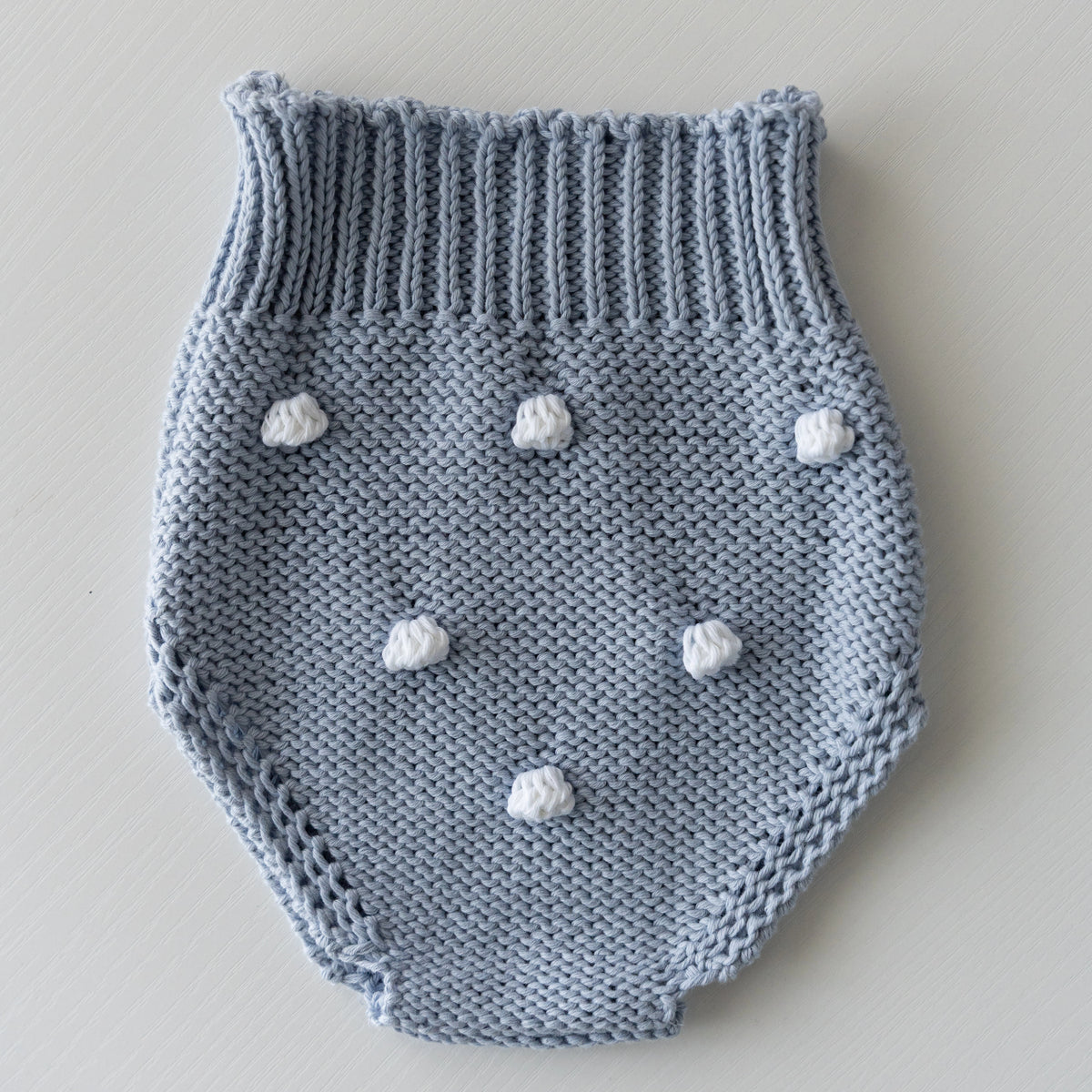 Conjunto Completo Bodoque Blanco y Azul Empolvado