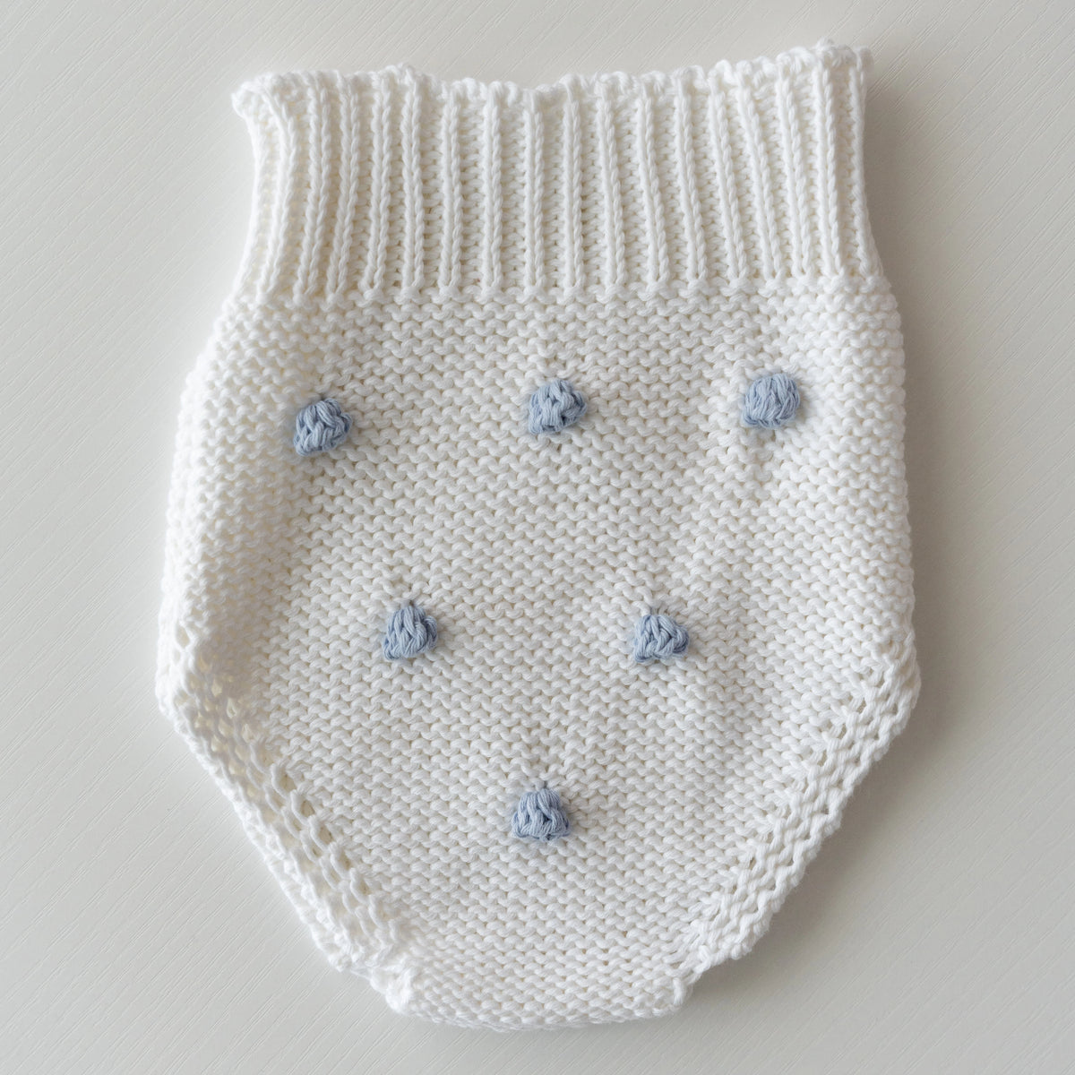 Cubrepañal Bodoque Blanco y Azul Empolvado