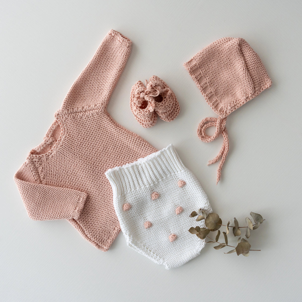 Conjunto Completo Bodoque Blanco y Rosa Empolvado