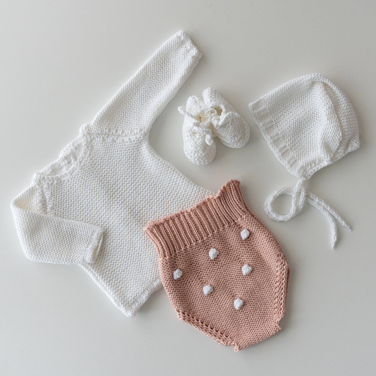 Conjunto Completo Bodoque Blanco y Rosa Empolvado